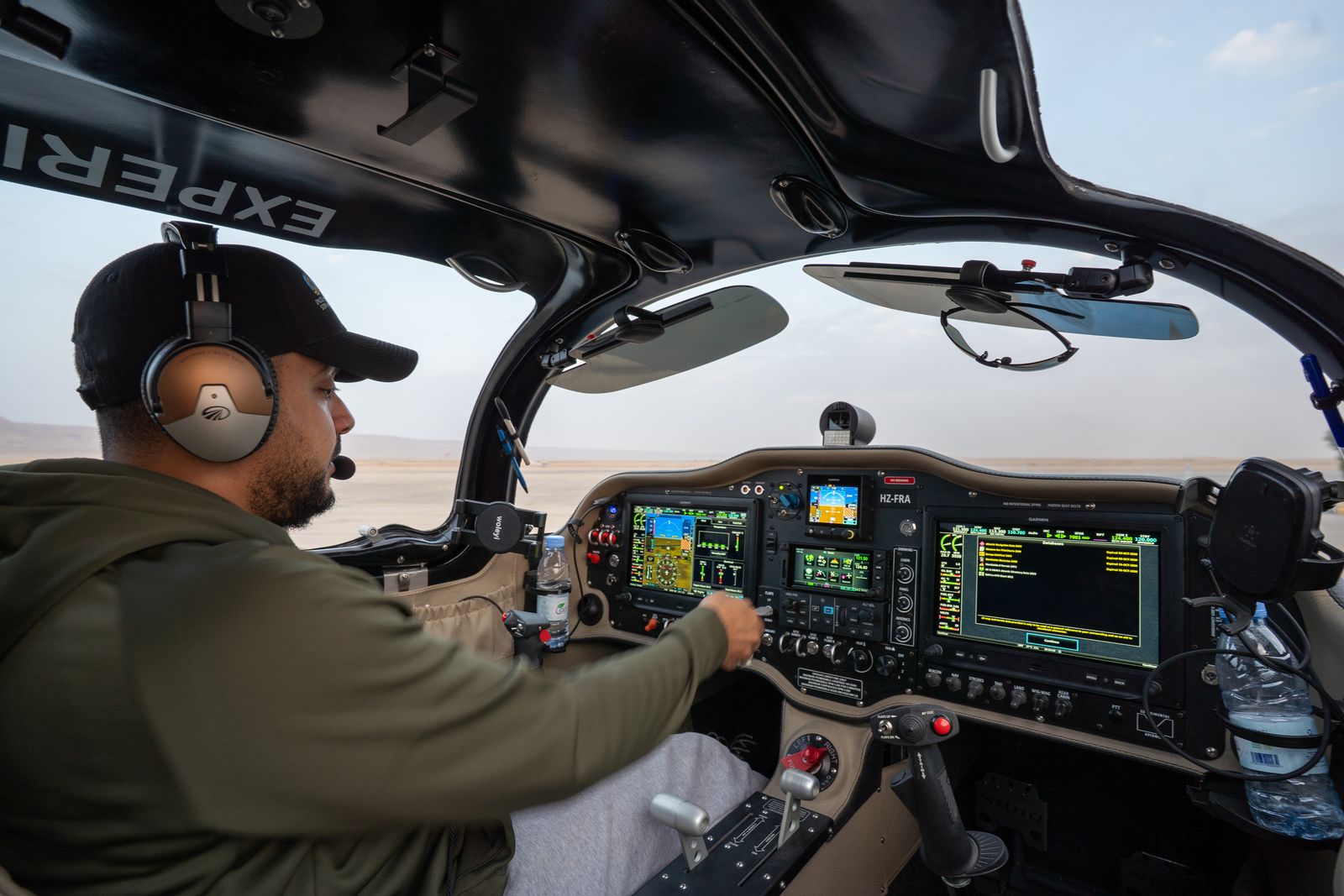Garmin glass cockpit of the Sling TSi HZ-FRA